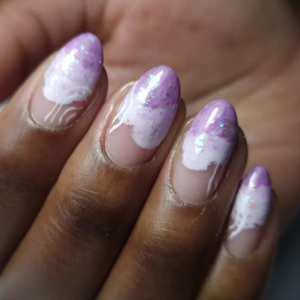 purple ombré manicure