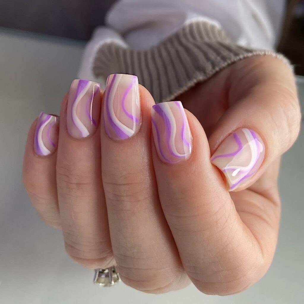 swirl manicure