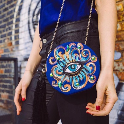 DAFNE Italy hand-painted eye bag for empowering women