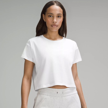 perfect white tee